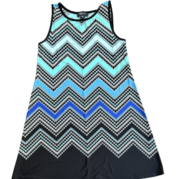 RN Studio Chevron sleeveless dress shift pullover summer - Picture 3 of 5